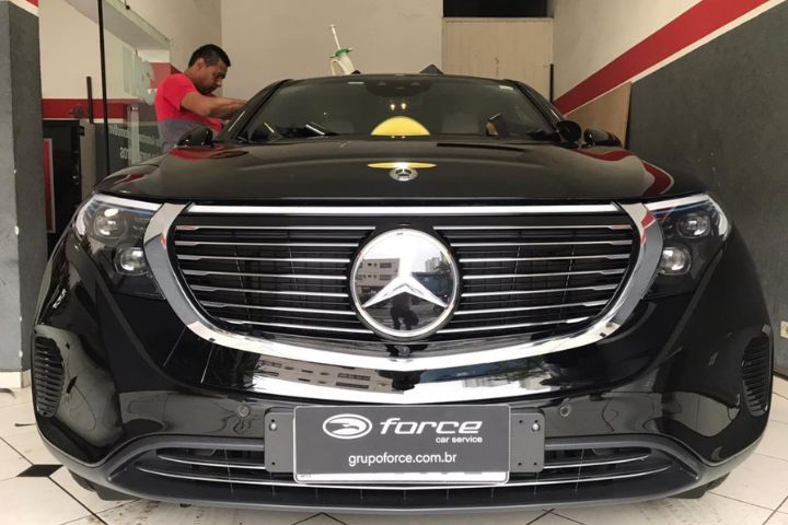 Claro por Dentro / Escuro por Fora